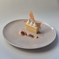 TRES LECHES
white chocolate, dulce de leche, spong